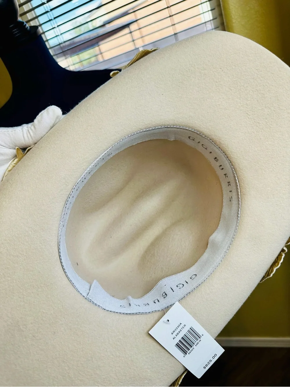 NEW! Gigi Burris Millinery Britney Hat in Alabaster/Sahara